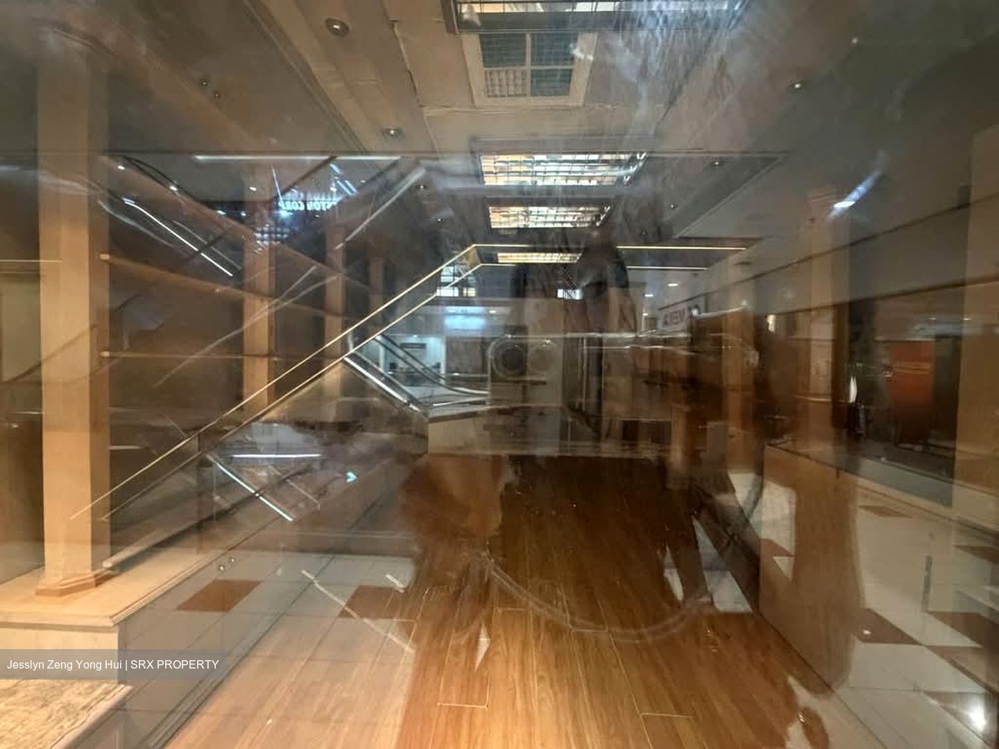 Peninsula Shopping Complex (D6), Retail #553567851